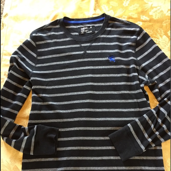 Express Other - Large men’s express waffle shirt